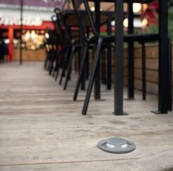 Xena Surface LED 4-weg 1,5W Bollard Alu Grijs 230Volt -Flos Verkoop image 555