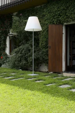 Luceplan Tweedekansje - Grande Costanza Open Air Lampenkap Off White 14 Luceplan Tweedekansje - Grande Costanza Open Air Lampenkap Off White -Flos Verkoop x886x886 LP0802079.jpg.pagespeed.ic .O zs9WzxPM