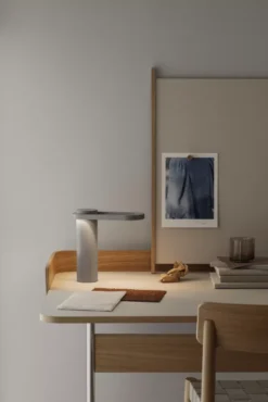 Blomus Hoop Tafellamp LED Oplaadbaar Wit -Flos Verkoop x886x886 blomus hoop tafellamp3.jpg.pagespeed.ic .S6n6mqaOkH