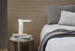 Blomus Hoop Tafellamp LED Oplaadbaar Wit -Flos Verkoop x886x886 blomus hoop tafellamp6.jpg.pagespeed.ic .OzObBfZSTX