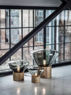 Brokis Muffins 02 Vloerlamp Rookgrijs - Cheeky Raspberry -Flos Verkoop x886x886 brokis muffins mini tafellamp transparent glossy eiken zwart6.jpg.pagespeed.ic .urdDkEMm g