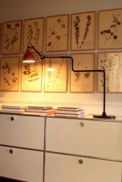 DCW éditions Lampe Gras N317 Bureaulamp Wit -Flos Verkoop x886x886 dcw editions lampe gras n317 tafellamp sfeer 2.jpg.pagespeed.ic .TCLzCC25dv