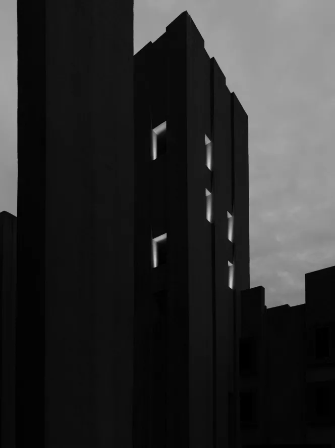 Flos Fenestra Wandlamp LED Antraciet 4 Flos Fenestra Wandlamp LED Antraciet - Image 4