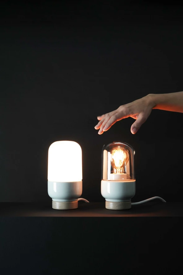 Ifö Electric Ohm 100/190 Tafellamp Ø10 Opaal Zwart 5 Ifö Electric Ohm 100/190 Tafellamp Ø10 Opaal Zwart - Image 5