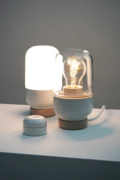 Ifö Electric Ohm 100/190 Tafellamp Ø10 Opaal Zwart 21 Ifö Electric Ohm 100/190 Tafellamp Ø10 Opaal Zwart -Flos Verkoop x886x886 if electric ohm 100 190 tafellamp porselein helder2.JPG.pagespeed.ic .HNn fNoFgJ