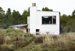 Louis Poulsen AJ Garden Outdoor Vloerlamp Met Voet Small -Flos Verkoop x886x886 louis poulsen aj garden outdoor vloerlamp met voet small5.jpg.pagespeed.ic .txu0Nr8OJn