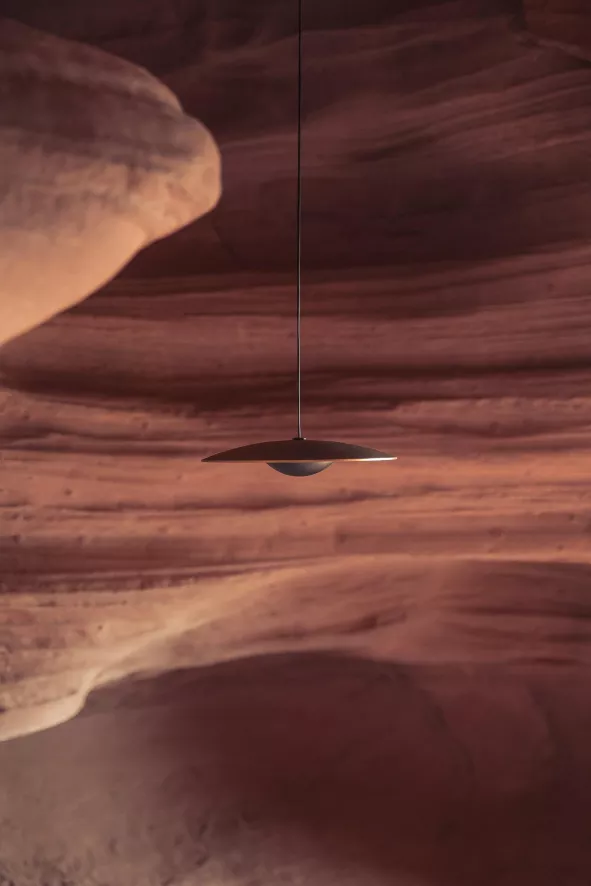 Marset Ginger Hanglamp Ø60 LED Phase Cut Zwart/wit 9 Marset Ginger Hanglamp Ø60 LED Phase Cut Zwart/wit - Image 9