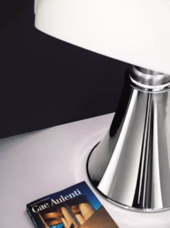 Martinelli Luce Pipistrello Vloer- En Tafellamp Retrofit Wit 27 Martinelli Luce Pipistrello Vloer- En Tafellamp Retrofit Wit -Flos Verkoop x886x886 martinelli luce pipistrello tafellamp11.jpg.pagespeed.ic .3 FZ4SG1nX