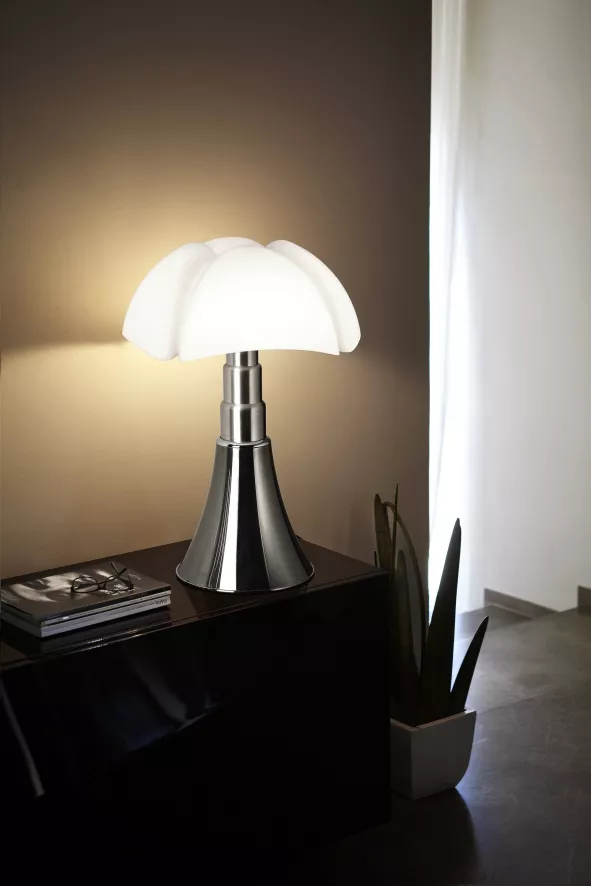 Martinelli Luce Pipistrello Vloer- En Tafellamp Retrofit Wit 10 Martinelli Luce Pipistrello Vloer- En Tafellamp Retrofit Wit - Image 10