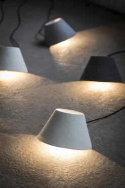 Serax Lighting By Patrick Paris Eaunophe Tafellamp Small Zwart -Flos Verkoop x886x886 serax eaunophe tafellamp large buiten5.jpg.pagespeed.ic .LNThDOpRAX