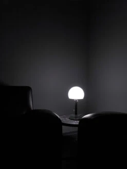 Tecnolumen Wagenfeld WA24 Tafellamp 14 Tecnolumen Wagenfeld WA24 Tafellamp -Flos Verkoop x886x886 tecnolumen wagenfeld wa23 sw tafellamp1.jpg.pagespeed.ic .kHvqHT7D0m