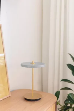 Umage Asteria Tafellamp LED Oplaadbaar Ø20 Nuance Mist -Flos Verkoop x886x886 umage asteria portable tafellamp led14.jpg.pagespeed.ic .1IOM5KKHEY