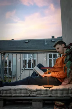 Umage Asteria Tafellamp LED Oplaadbaar Ø20 Nuance Mist -Flos Verkoop x886x886 umage asteria portable tafellamp led9.jpg.pagespeed.ic .ftBSCIHUBb