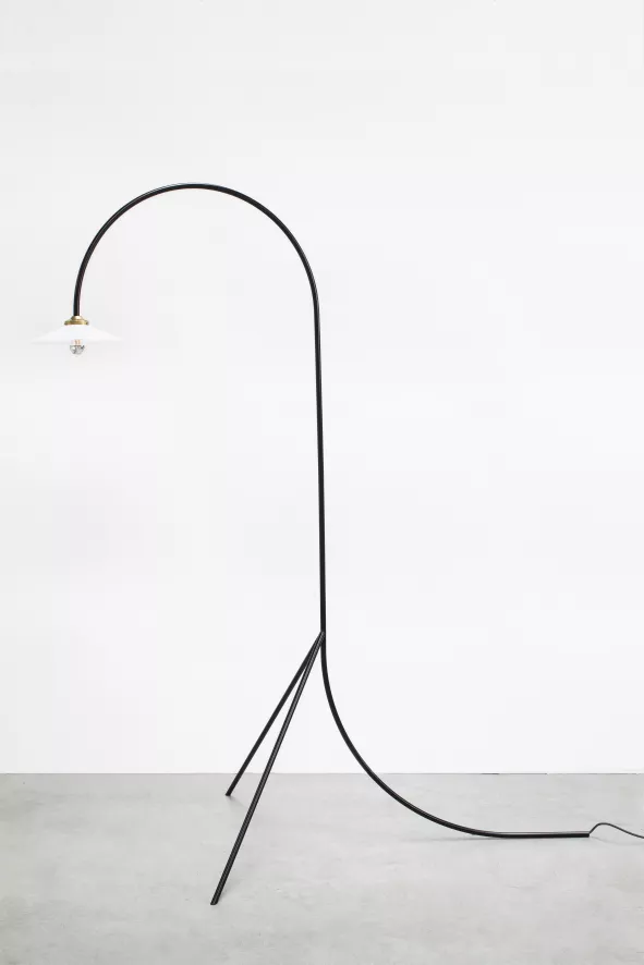 Valerie Objects Standing Lamp No. 1 Vloerlamp Zwart 3 Valerie Objects Standing Lamp No. 1 Vloerlamp Zwart - Image 3