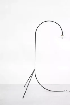 Valerie Objects Standing Lamp No. 1 Vloerlamp Zwart 16 Valerie Objects Standing Lamp No. 1 Vloerlamp Zwart -Flos Verkoop x886x886 valerie objects standing lamp no 1 vloerlamp4.jpg.pagespeed.ic .cw6BdgzmiC