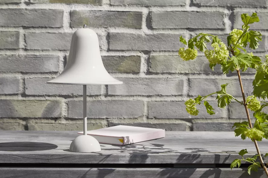 Verpan Pantop Tafellamp LED Oplaadbaar Oudroze 15 Verpan Pantop Tafellamp LED Oplaadbaar Oudroze - Image 15