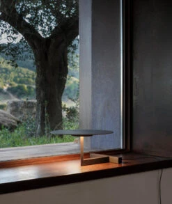 Vibia Flat 5965 Tafellamp LED Grey L1 -Flos Verkoop x886x886 vibia flat 5965 tafellamp led2.jpg.pagespeed.ic .TmiLDEO0r5