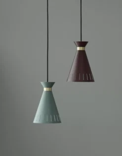 Warm Nordic Cone Hanglamp Ø16 Warm White -Flos Verkoop x886x886 warm nordic cone hanglamp10.jpg.pagespeed.ic .pLAQl9A6VV